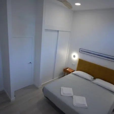 Palazueloft 13 - Cerca De Puerto Chico Apartamento