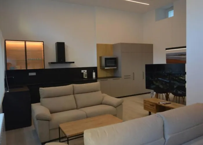 Palazueloft 13 - Cerca De Puerto Chico Apartamento